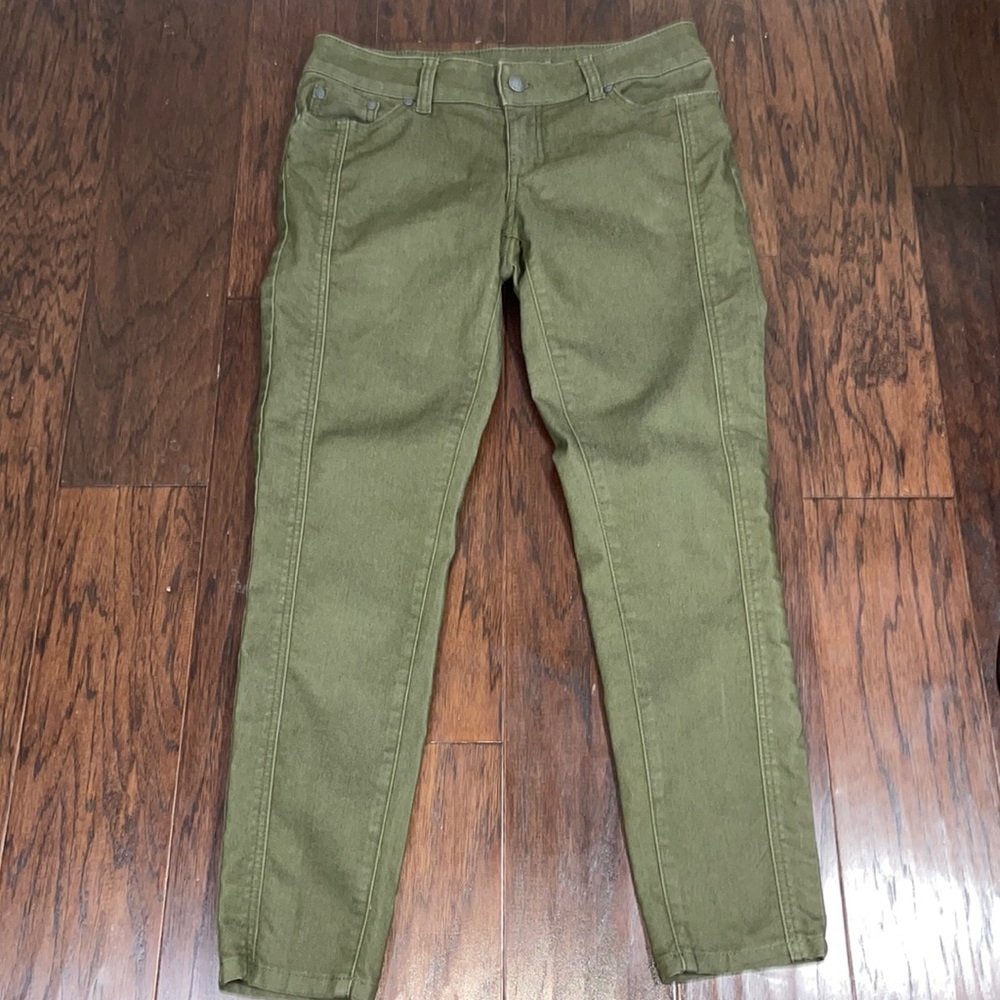 Prana Straight Leg Cropped Pants